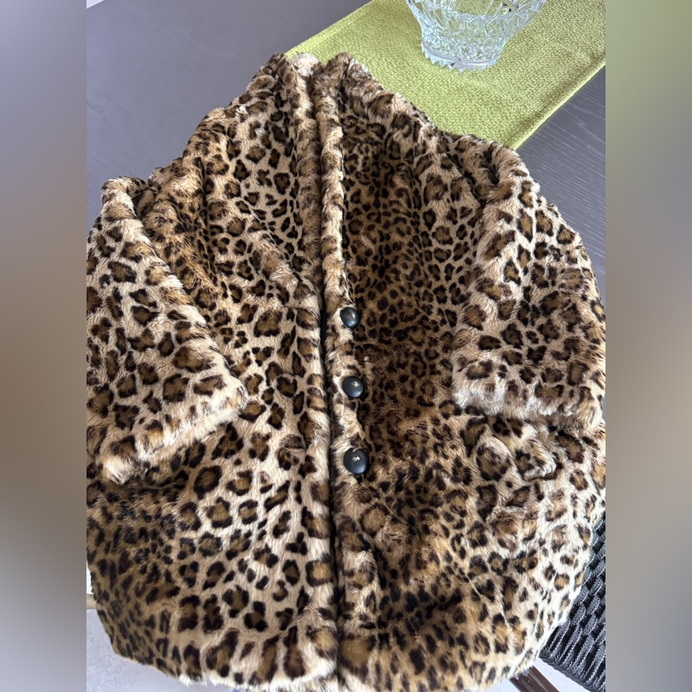 Hinge faux fur jacket